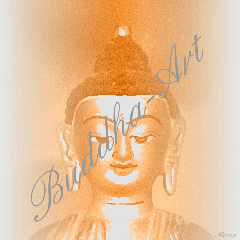 'Antik-Buddha in orange'